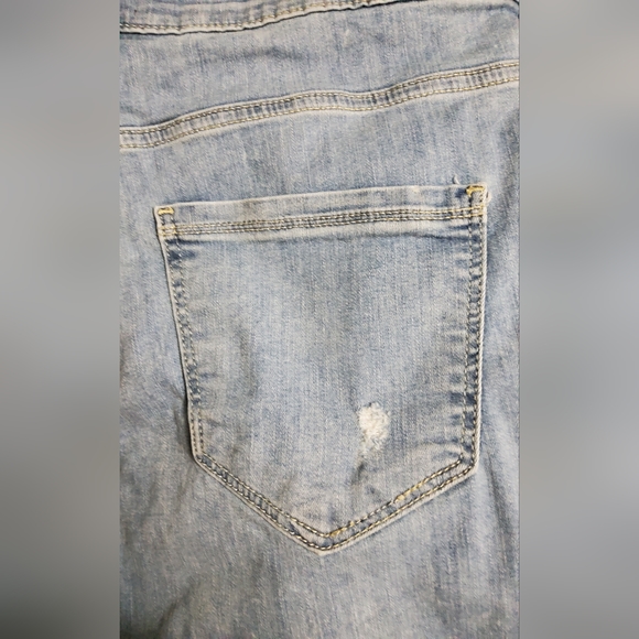 Vero Moda Skinny Destroyed Jeans - Picture 11 of 11